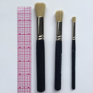 P 04 Stencil Brushes